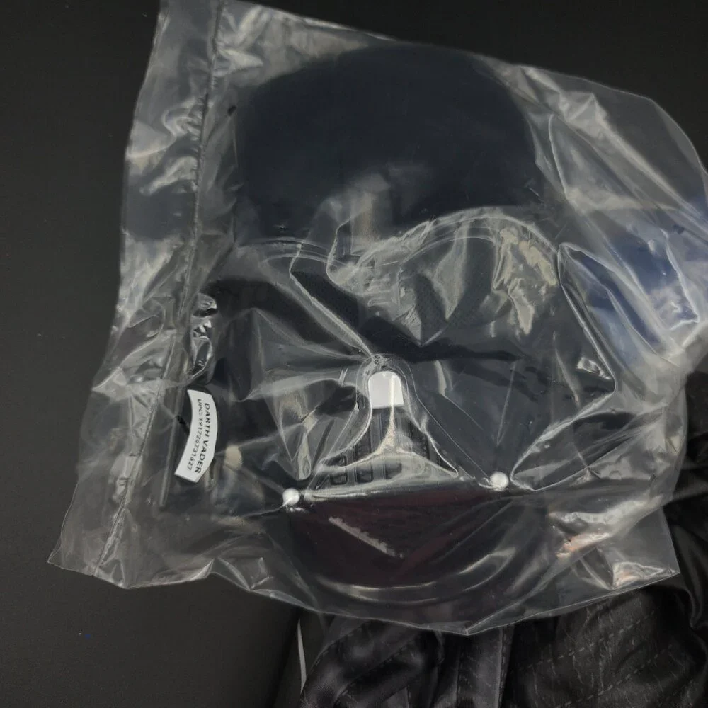 Star Wars Darth Vader Boys Dress Up Costume , 10-12, NWT - Picture 4 of 13